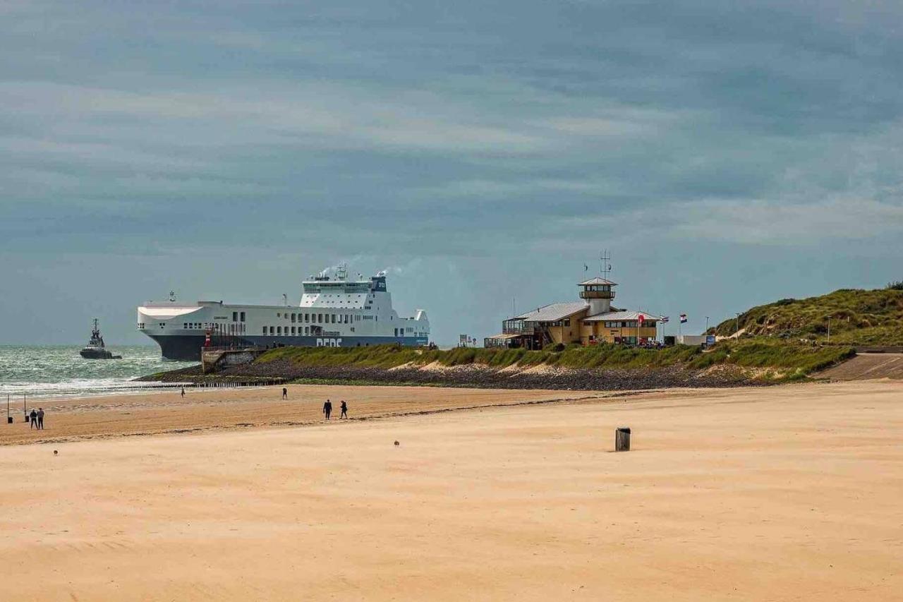 Onder De Boule Petit Apartment Vlissingen Bagian luar foto